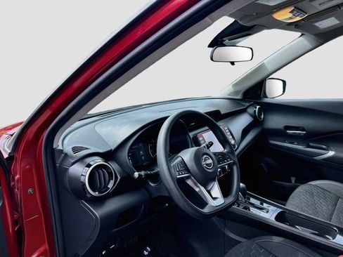 Certified 2024 Nissan Kicks SV FWD image 6