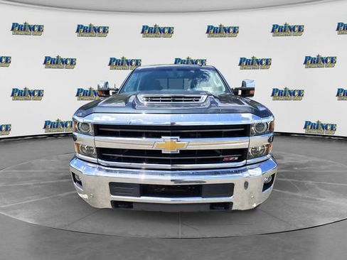 Used 2018 Chevrolet Silverado 2500 LTZ w/ Duramax Plus Package AWD/4WD image 7