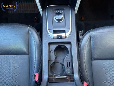 Used 2019 Land Rover Discovery Sport SE image 29