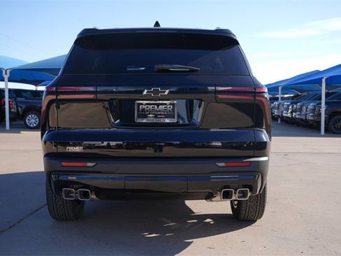 New 2026 Chevrolet Traverse LT w/ Midnight/Sport Edition image 5