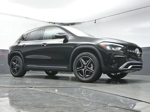 New 2026 Mercedes-Benz GLA 250 image 41