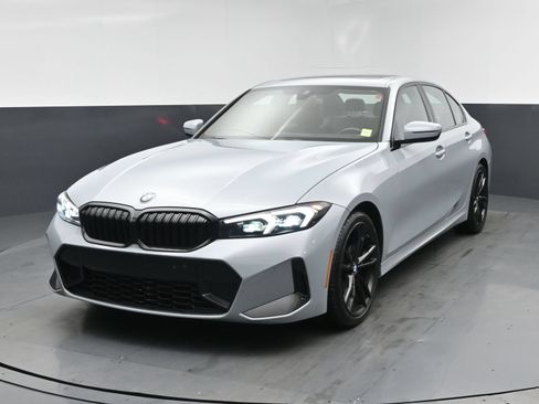 Used 2023 BMW 330i xDrive Sedan w/ M Sport Package AWD/4WD image 21
