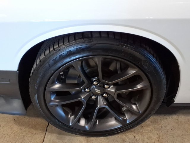 Used 2021 Dodge Challenger R/T Scat Pack w/ Plus Package RWD image 9