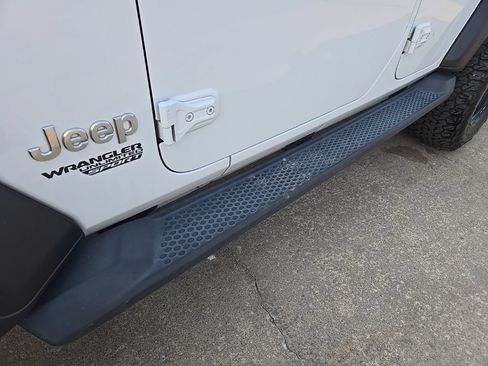 Used 2019 Jeep Wrangler Unlimited Sport S AWD/4WD image 20