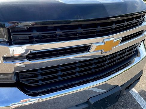 Used 2019 Chevrolet Silverado 1500 LT w/ All-Star Edition image 30
