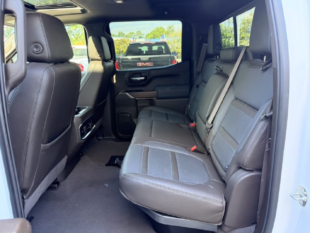 Used 2021 GMC Sierra 1500 Denali w/ Denali Premium Package AWD/4WD image 16