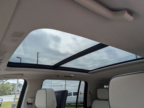 Used 2023 GMC Yukon XL Denali w/ Denali Reserve Package image 24