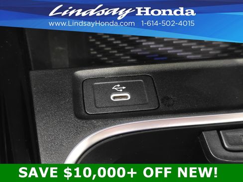 Used 2025 Mercedes-Benz CLA 250 4MATIC image 19