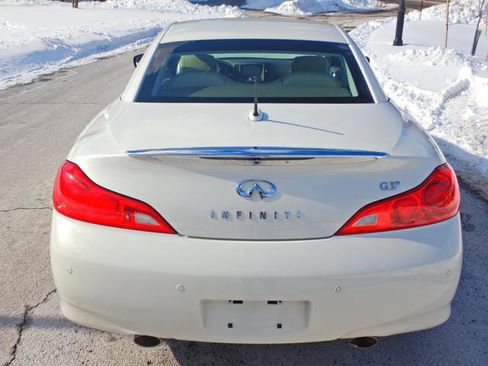 Used 2013 INFINITI G37 Base w/ Premium Pkg image 8