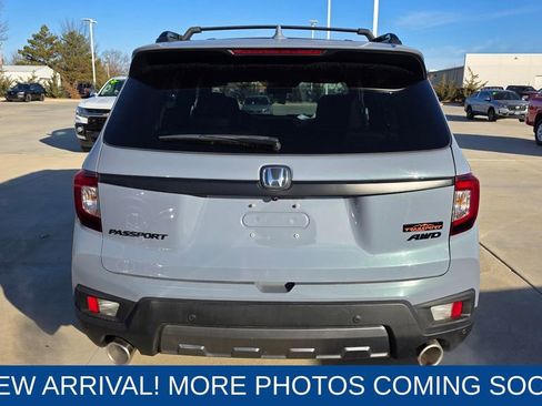Certified 2022 Honda Passport TrailSport image 4