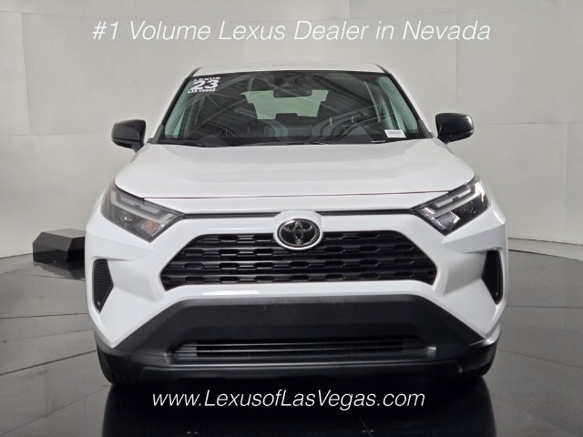 Used 2023 Toyota RAV4 LE AWD/4WD image 8