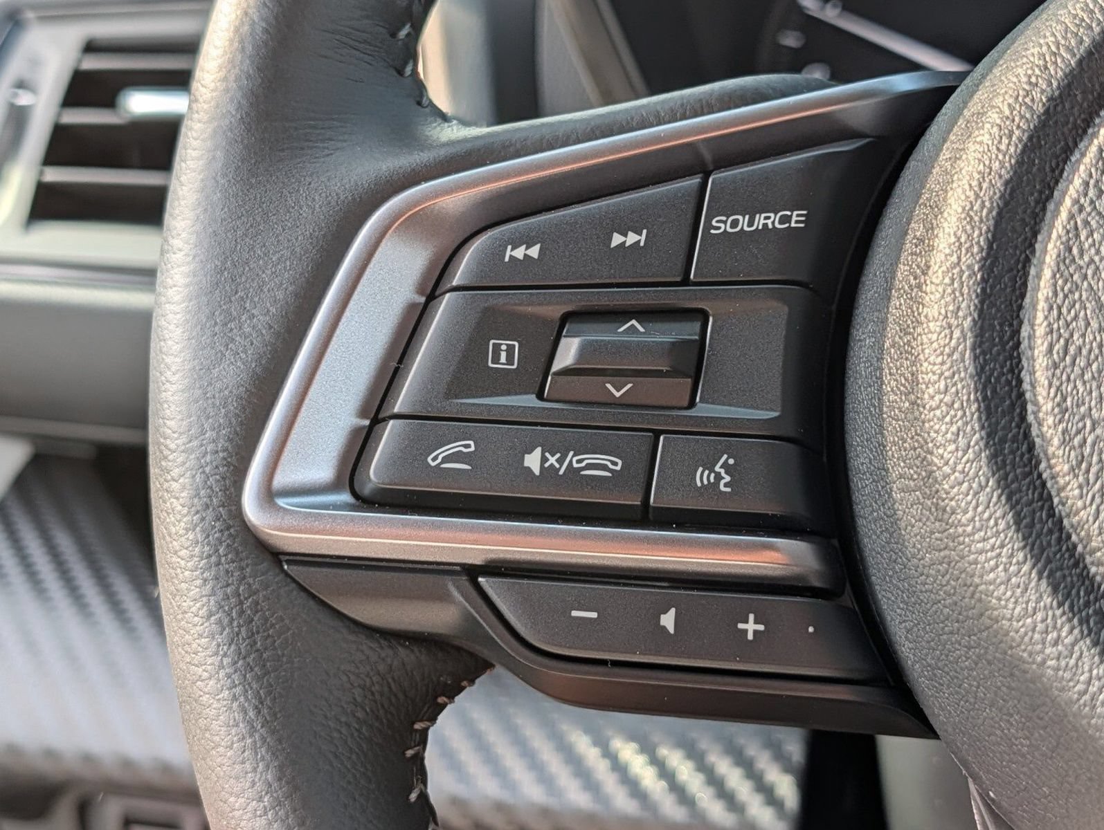 New 2026 Subaru Ascent Premium AWD/4WD image 32
