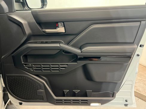 New 2026 Toyota 4Runner Limited AWD/4WD image 23