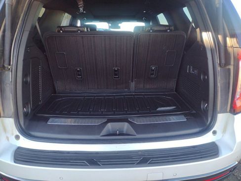 Used 2024 GMC Yukon AT4 w/ AT4 Premium Package image 30