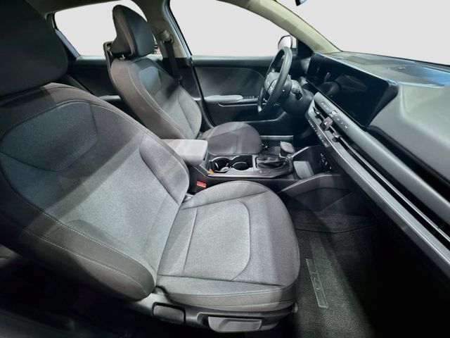 Used 2025 Kia K4 FWD image 26