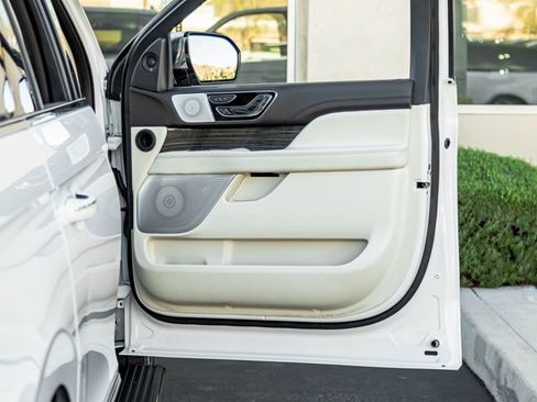 Used 2023 Lincoln Navigator L Black Label image 29