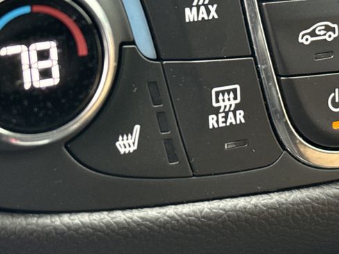 Certified 2022 Chevrolet Equinox LT image 32