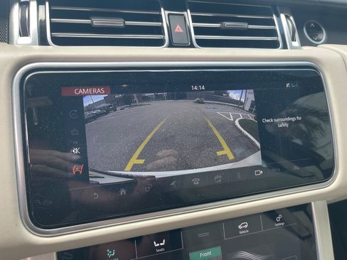 Used 2018 Land Rover Range Rover Supercharged AWD/4WD image 15
