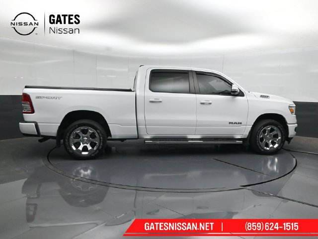 Used 2022 RAM 1500 Big Horn AWD/4WD image 3