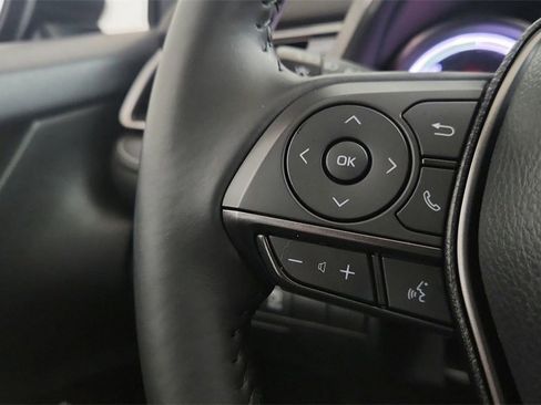 Used 2022 Toyota Camry SE image 23