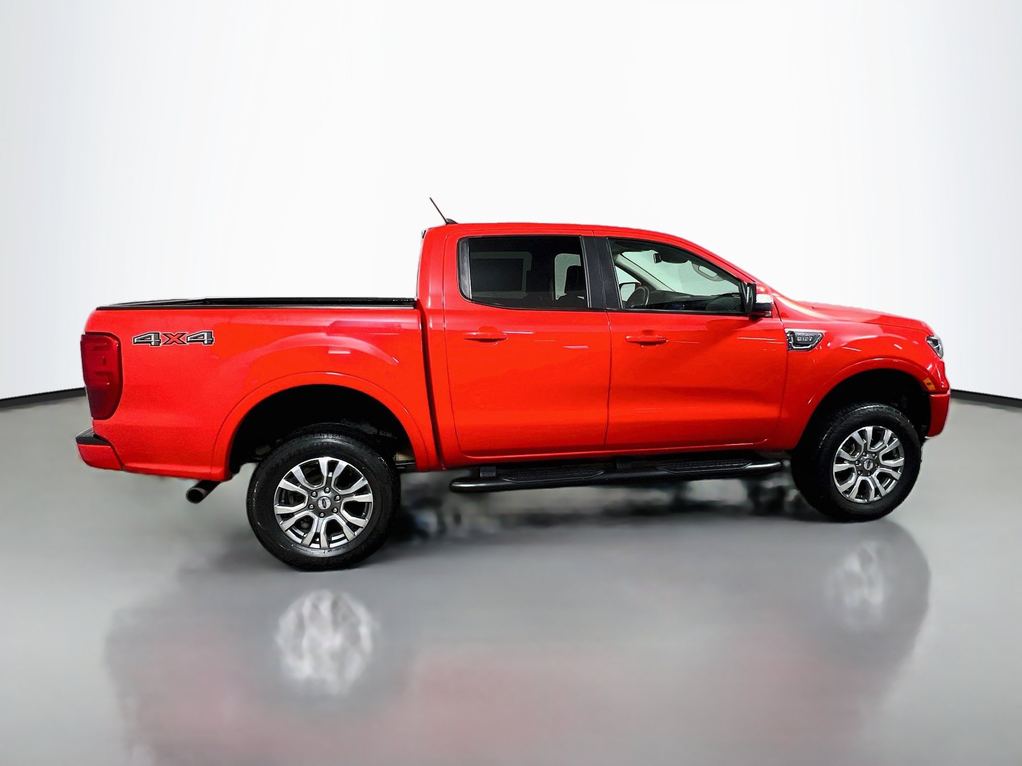 Used 2023 Ford Ranger Lariat w/ Technology Package AWD/4WD image 3