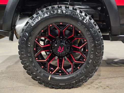 Used 2024 RAM 2500 Rebel AWD/4WD image 17