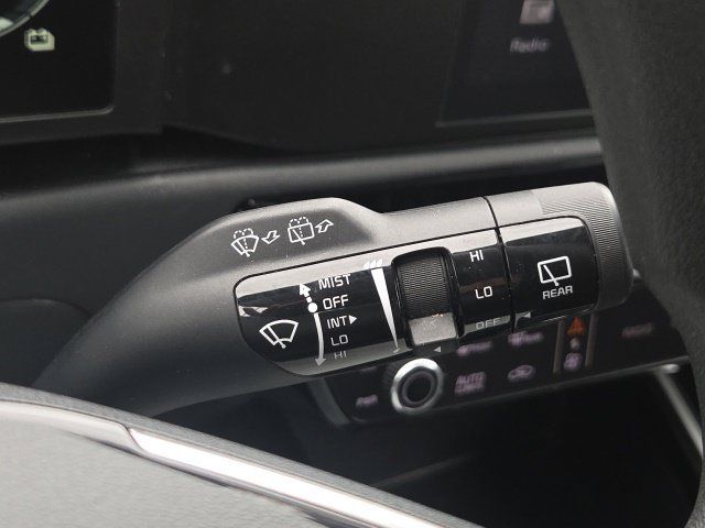 Used 2024 Kia Niro LX FWD image 37