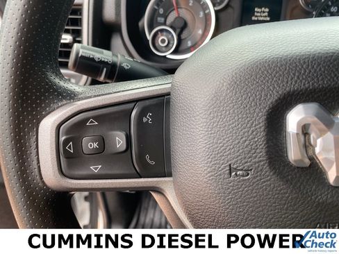 Used 2024 RAM 2500 Tradesman w/ Chrome Appearance Group image 27