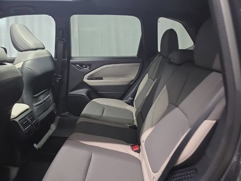 New 2026 Subaru Forester Touring AWD/4WD image 9