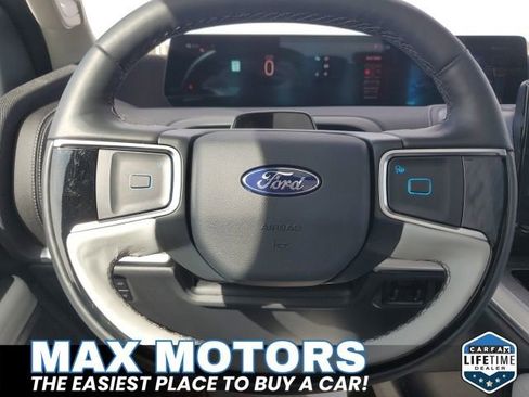 Certified 2025 Ford Expedition Platinum w/ Driver's Package image 39