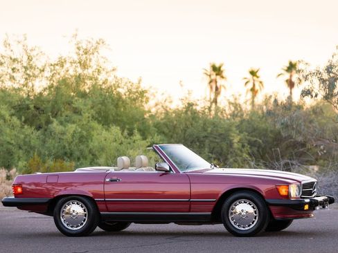 Used 1989 Mercedes-Benz 560 SL image 37