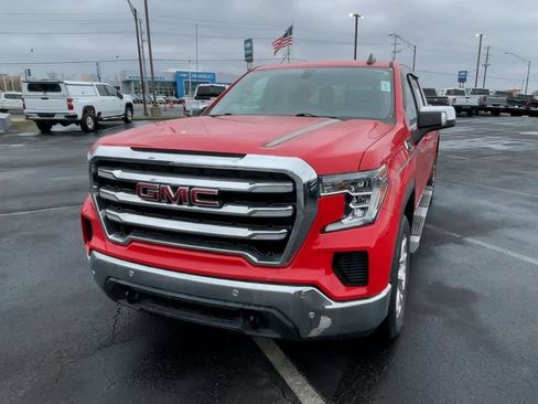 Used 2020 GMC Sierra 1500 SLE w/ SLE Value Package AWD/4WD image 5