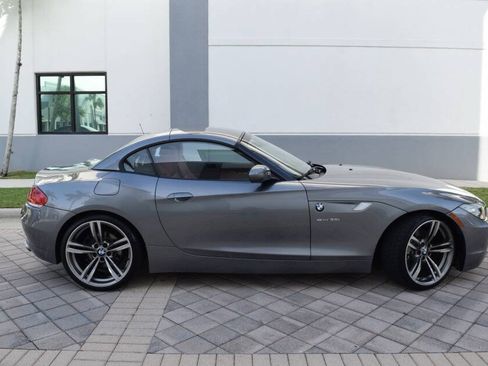 Used 2011 BMW Z4 sDrive35i RWD image 9