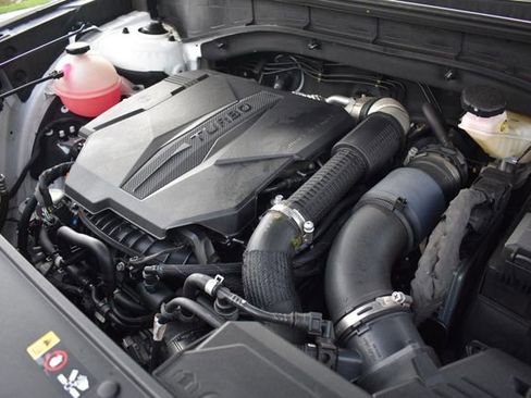 Used 2023 Kia Sorento SX image 37