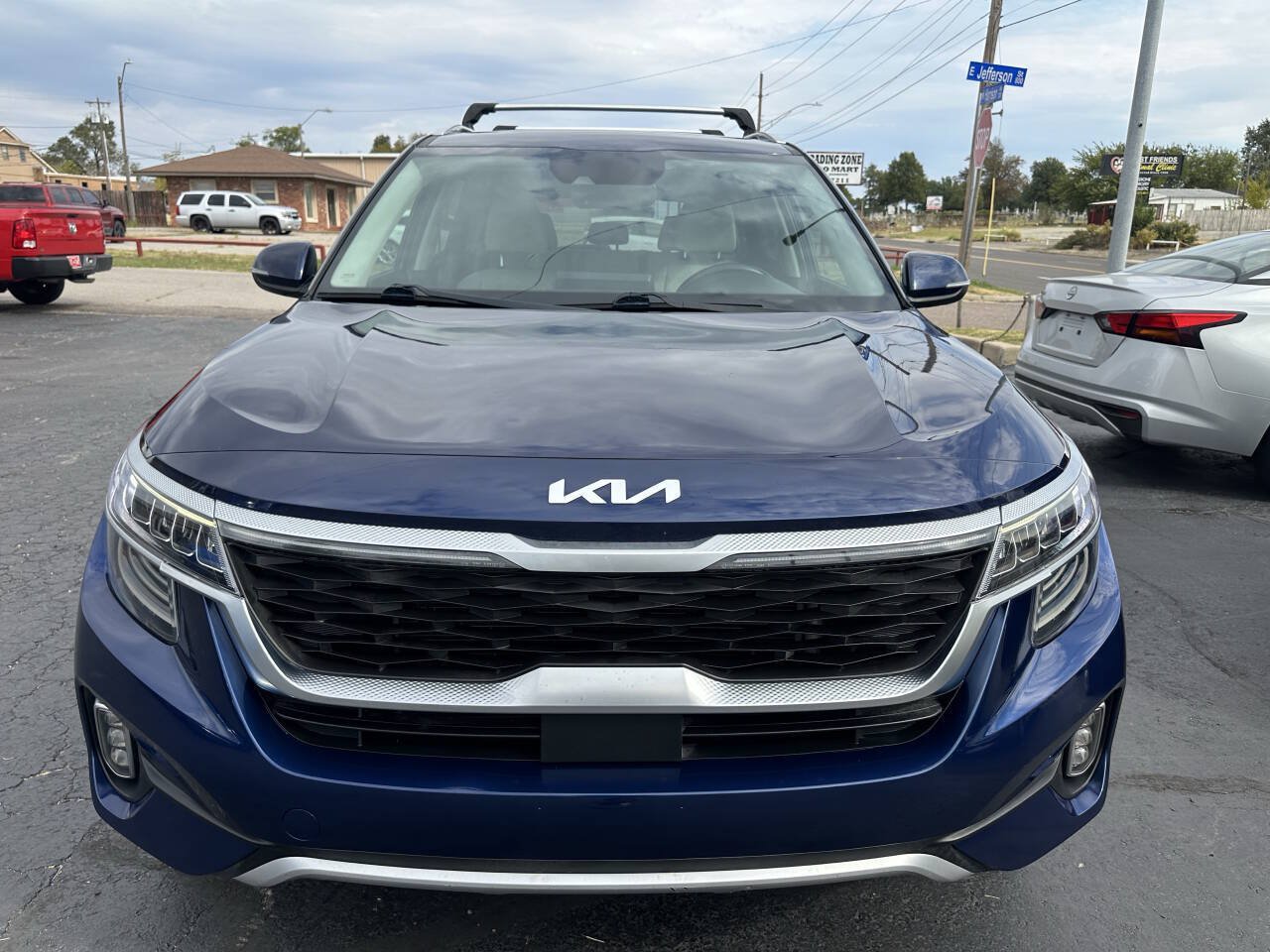Used 2023 Kia Seltos SX AWD/4WD image 6