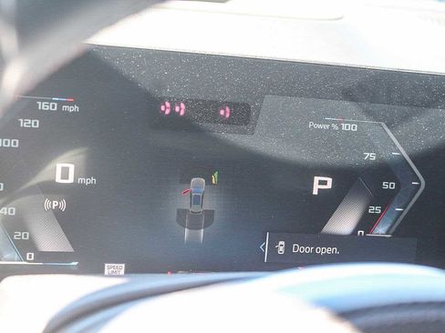 Used 2024 BMW X5 M60i image 33