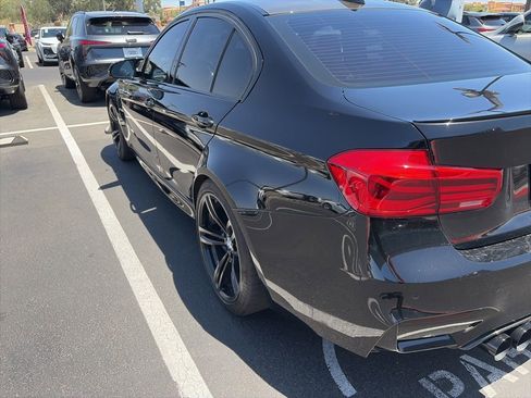 Used 2016 BMW M3 RWD image 5