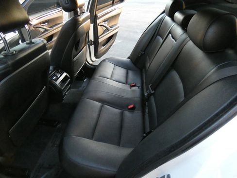 Used 2015 BMW 535i Sedan image 48