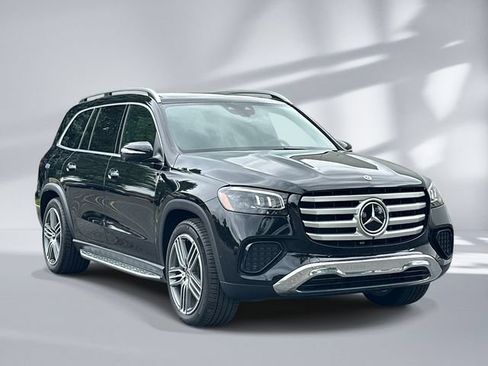 Certified 2024 Mercedes-Benz GLS 450 4MATIC image 6