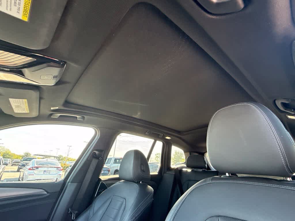 Used 2019 BMW X3 sDrive30i w/ M Sport Package 2 RWD image 17