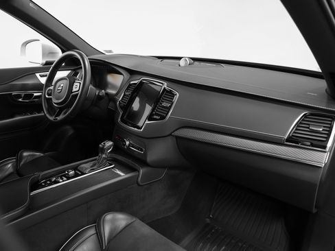 Used 2019 Volvo XC90 T6 R-Design w/ Advanced Package image 26