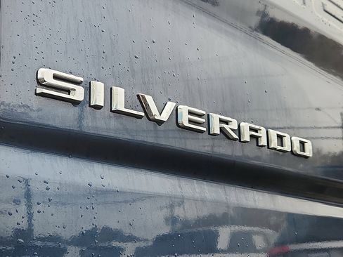 Used 2019 Chevrolet Silverado 1500 High Country w/ High Country Premium Package image 32