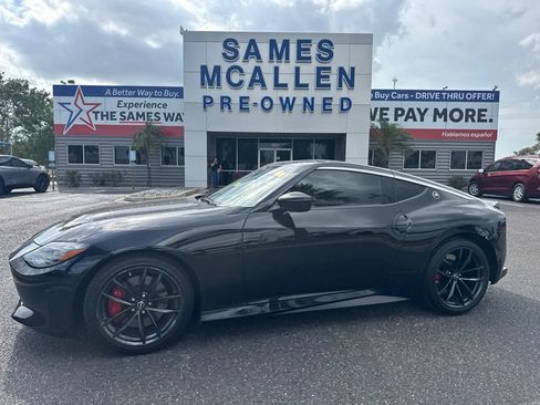 Used 2024 Nissan Z Performance w/ Floor Mat Package RWD image 2