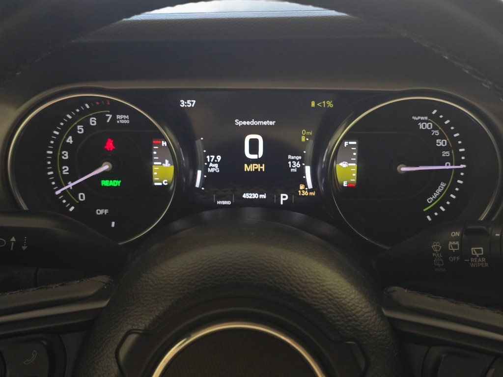 Used 2023 Jeep Wrangler Unlimited AWD/4WD image 38