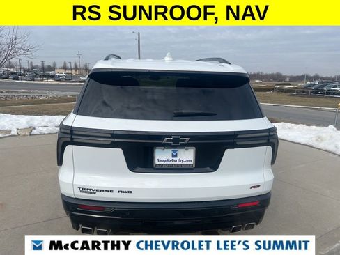 Certified 2024 Chevrolet Traverse RS image 13