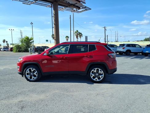Used 2019 Jeep Compass Limited FWD image 5