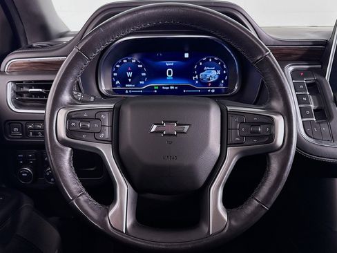 Used 2023 Chevrolet Tahoe Z71 w/ Luxury Package image 18