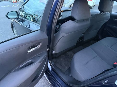 Used 2020 Toyota Corolla LE image 13