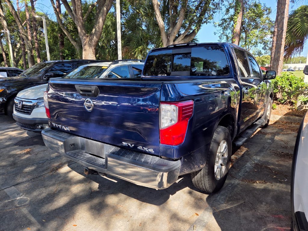Used 2019 Nissan Titan SV AWD/4WD image 4