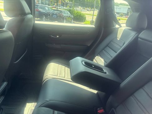 Used 2025 Honda CR-V Sport Touring image 18